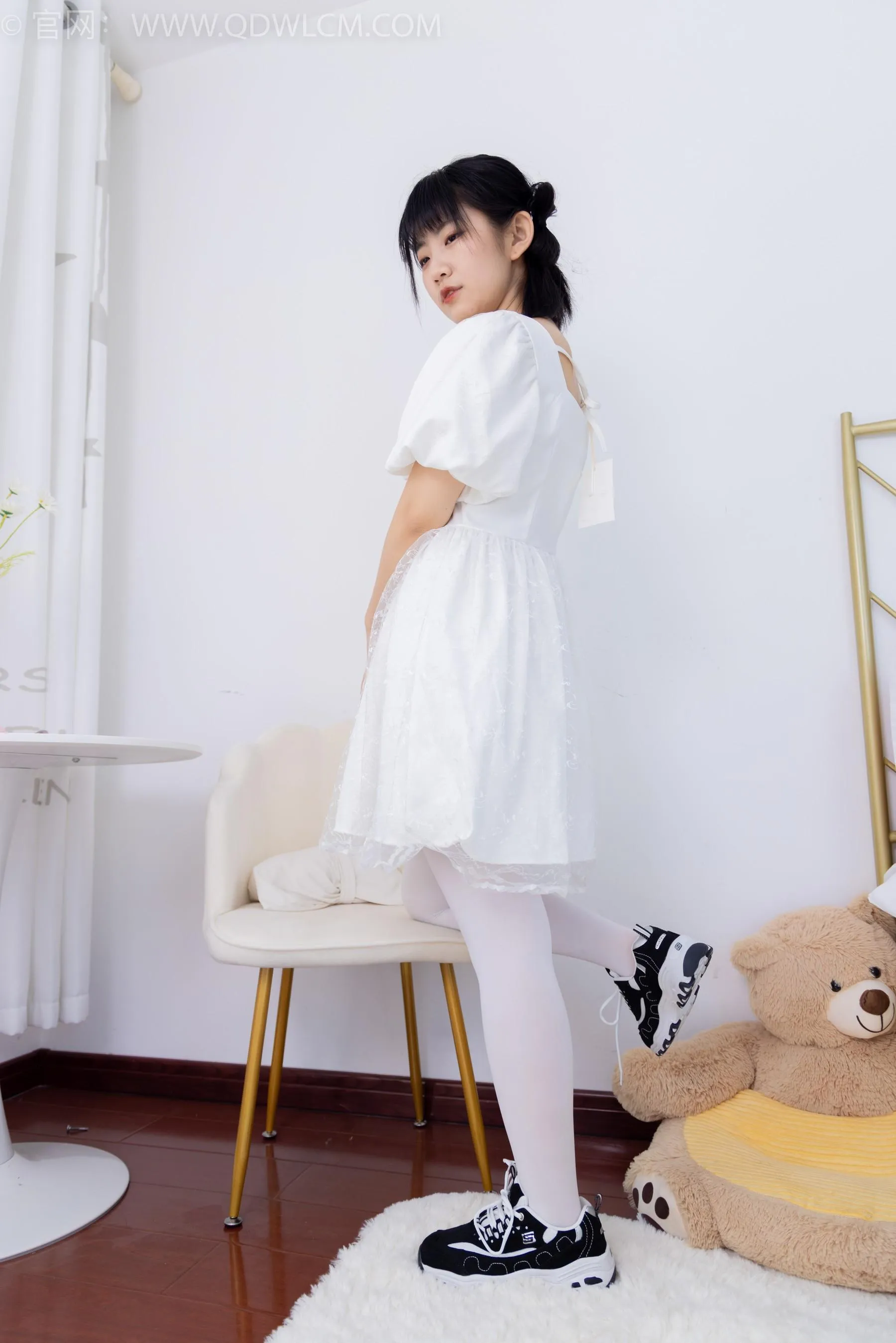 物恋传媒 NO.1581 暗月-纯白茉莉 [151P]插图1